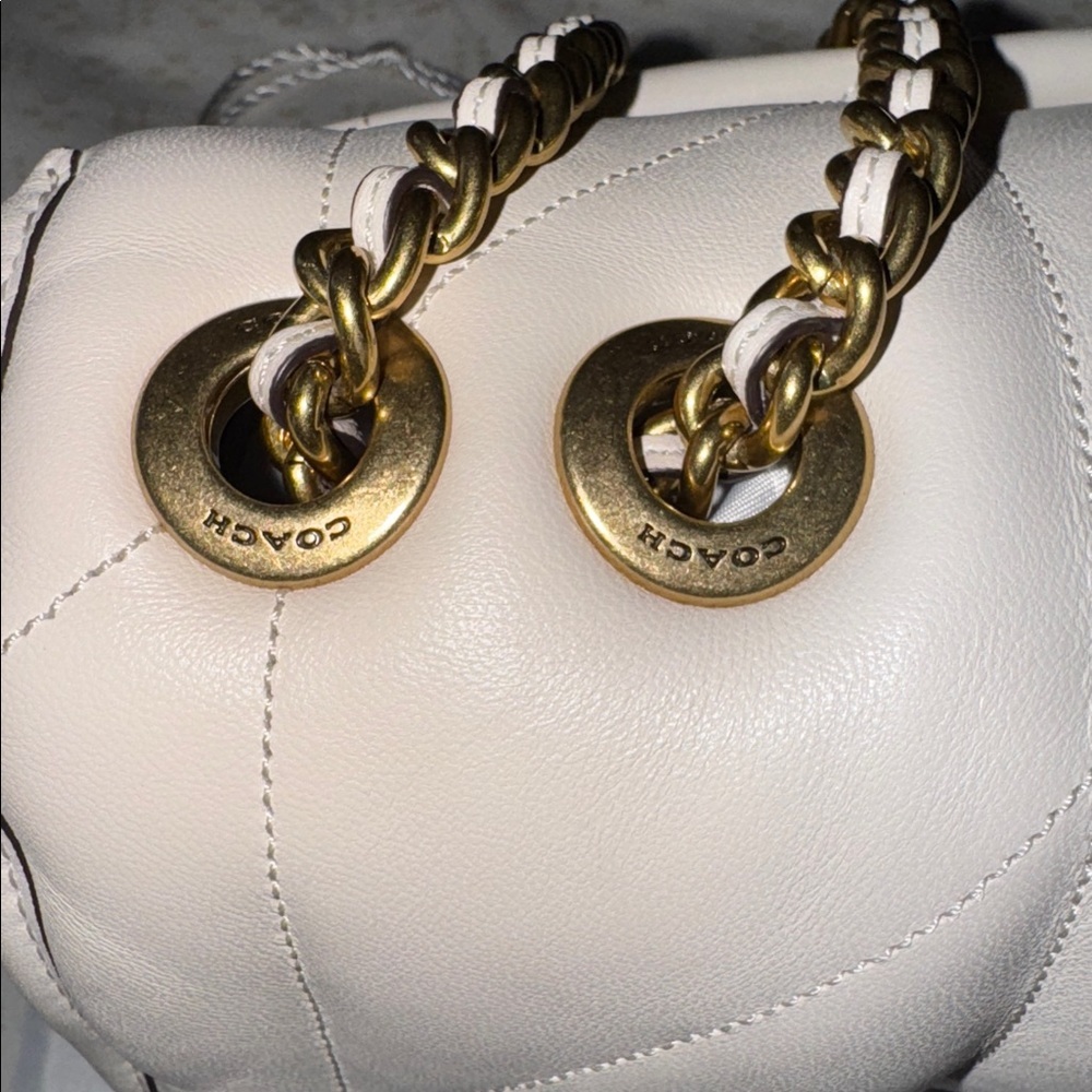 Coach Maddison Pillow Convertible Shoulder Bag NWT Largest size in Chalk - Picture 9 of 17